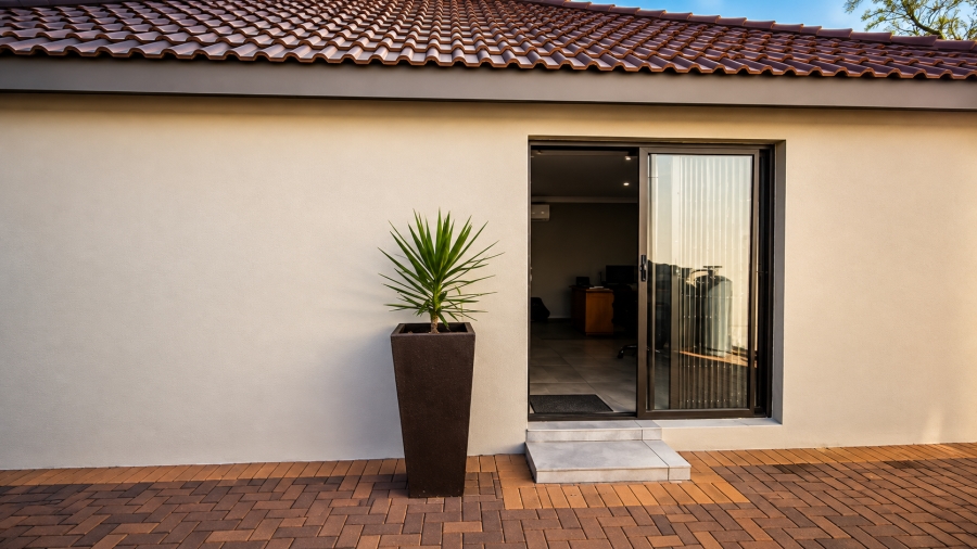 3 Bedroom Property for Sale in Wilkoppies North West